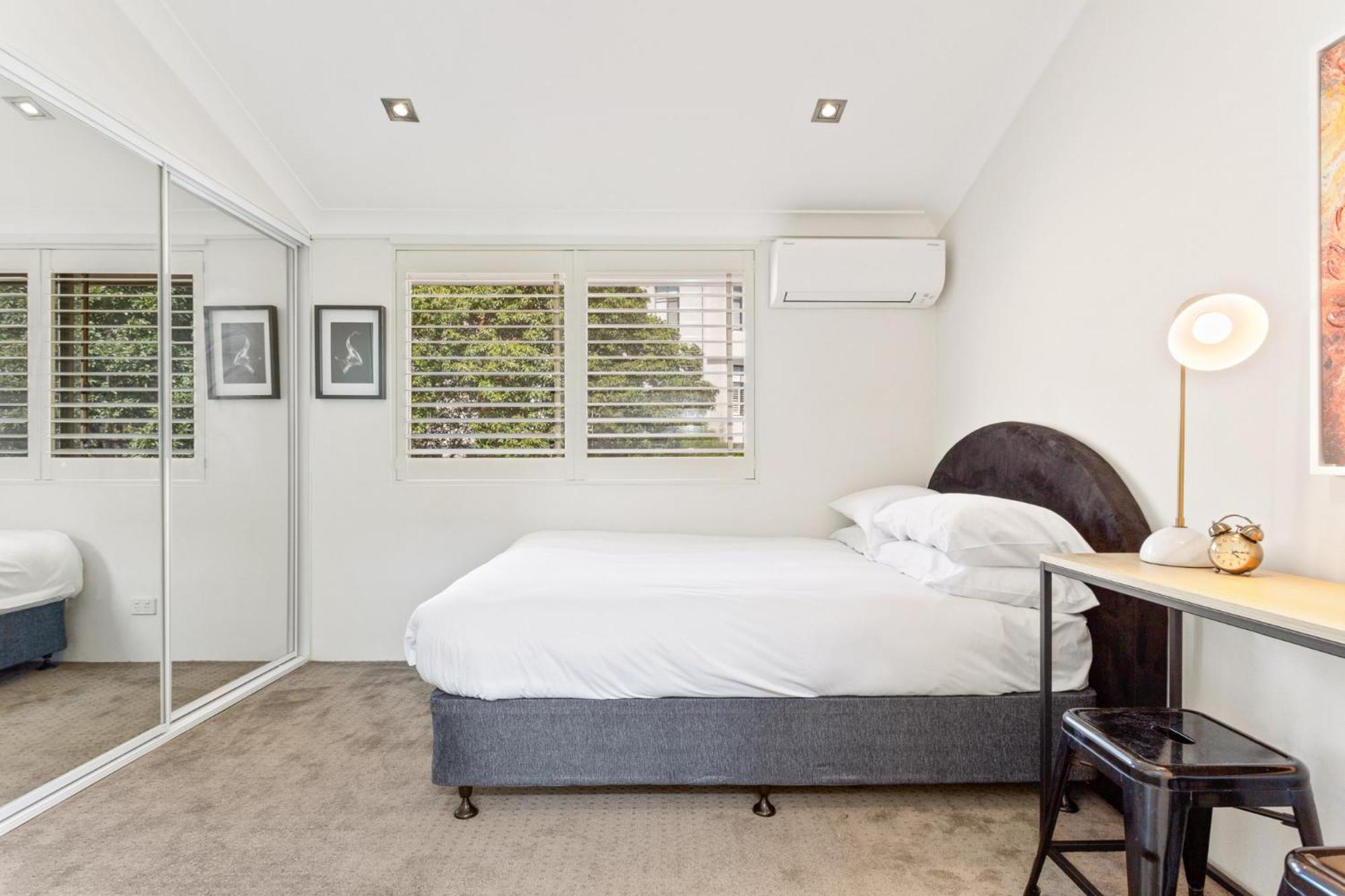 Elegantly Modern 2-Bed In The Heart Of Chippendale Apartment Sydney Exterior photo